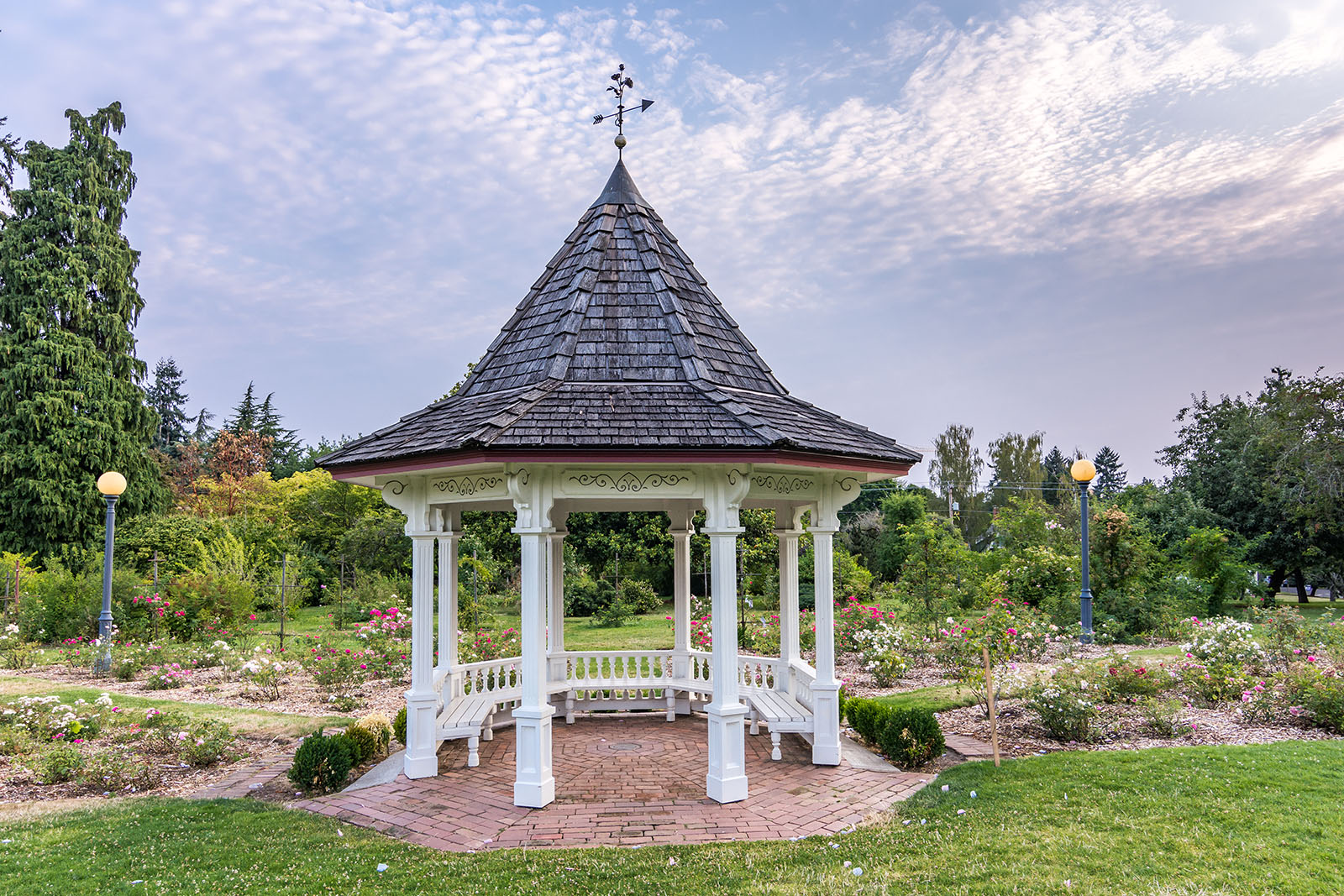 Things to do in and around the Salem, OR area! cover photo collage