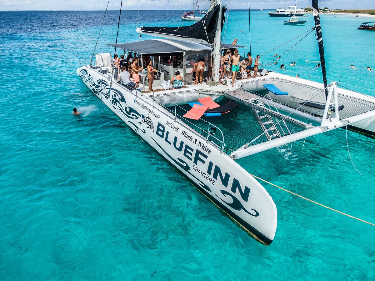 Fave Beaches / Island restaurants 🌴 cover photo collage