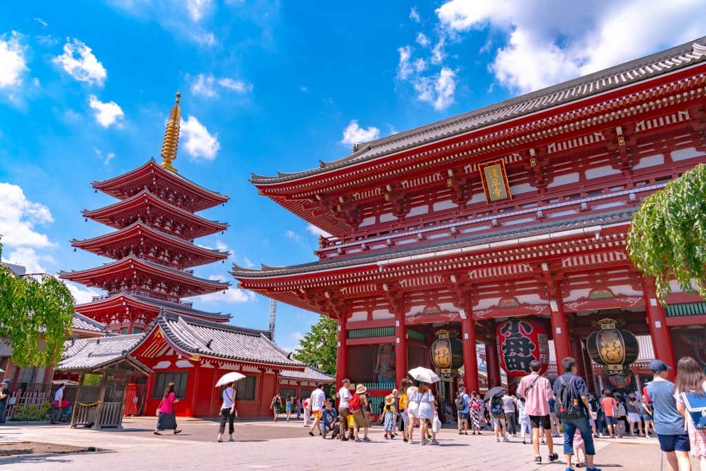 Guide to Asakusa | MATOKA's Japan Travel Guide cover photo collage