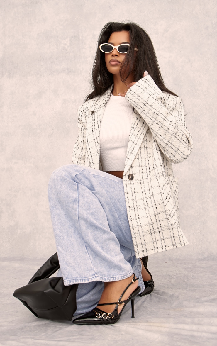 I Want to Love You - PLT (Pretty Little Thing)🦄💖 cover photo collage