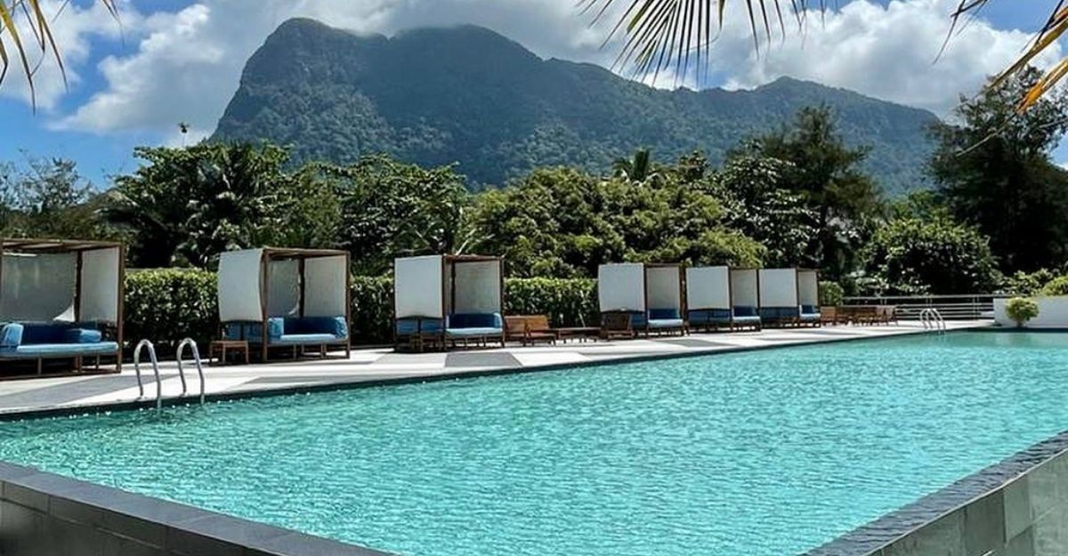 30 must-go places in Kuching, Sarawak, Malaysia cover photo collage