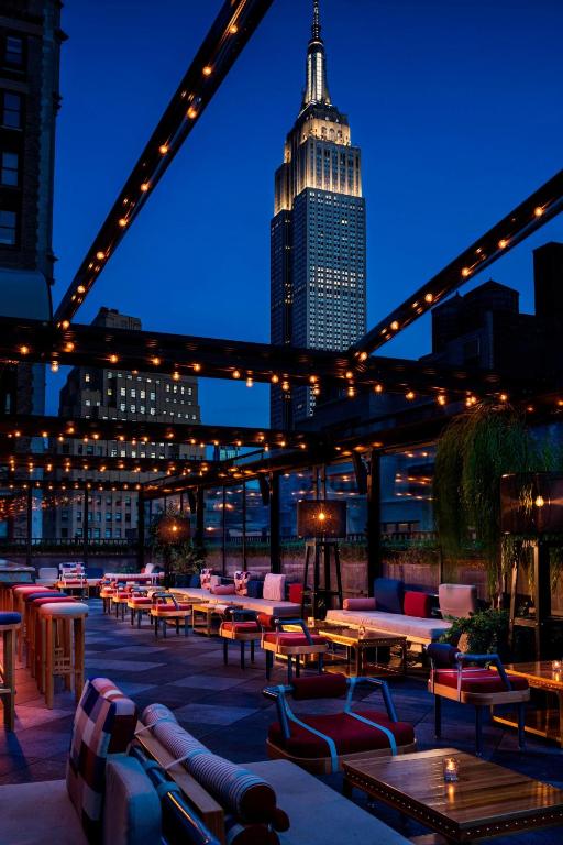 A Cool Girls Guide to New York City cover photo collage