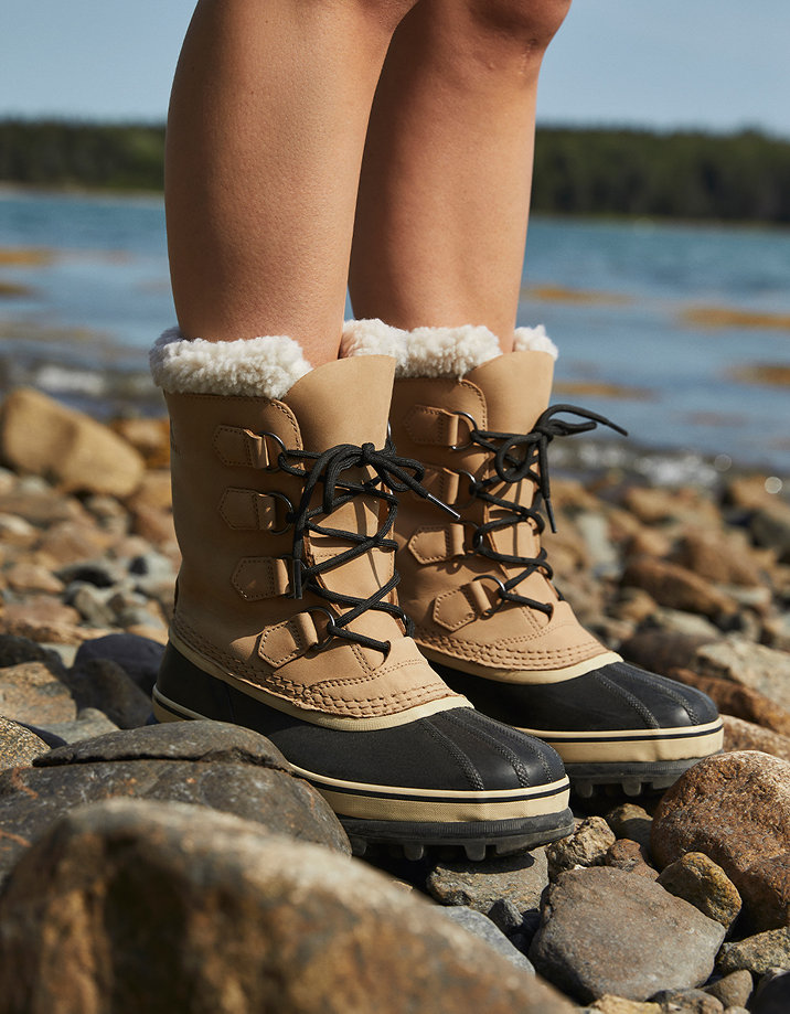Kinetic Caribou Snow Boot SOREL Kinetic Caribou Bootie Women's