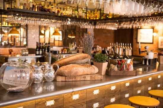 10 Spots in London for Eating and Drinking cover photo collage