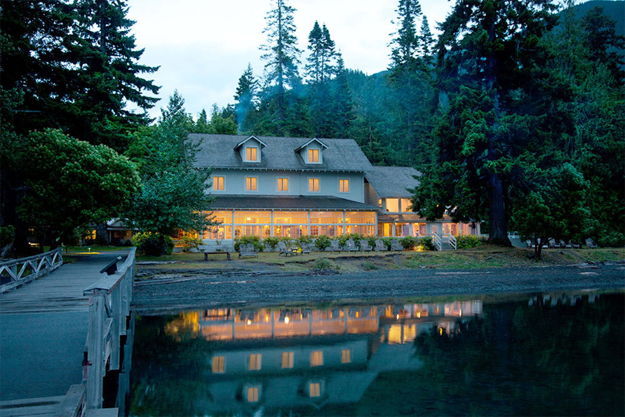 Overnight Getaways for a Perfect Seattle Summer cover photo collage