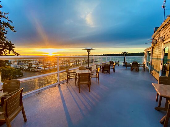 Places to eat in Portland Oregon cover photo collage