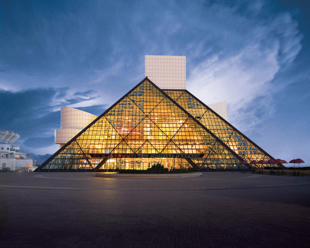 Favorite FREE Things to do in Cleveland, Ohio cover photo collage