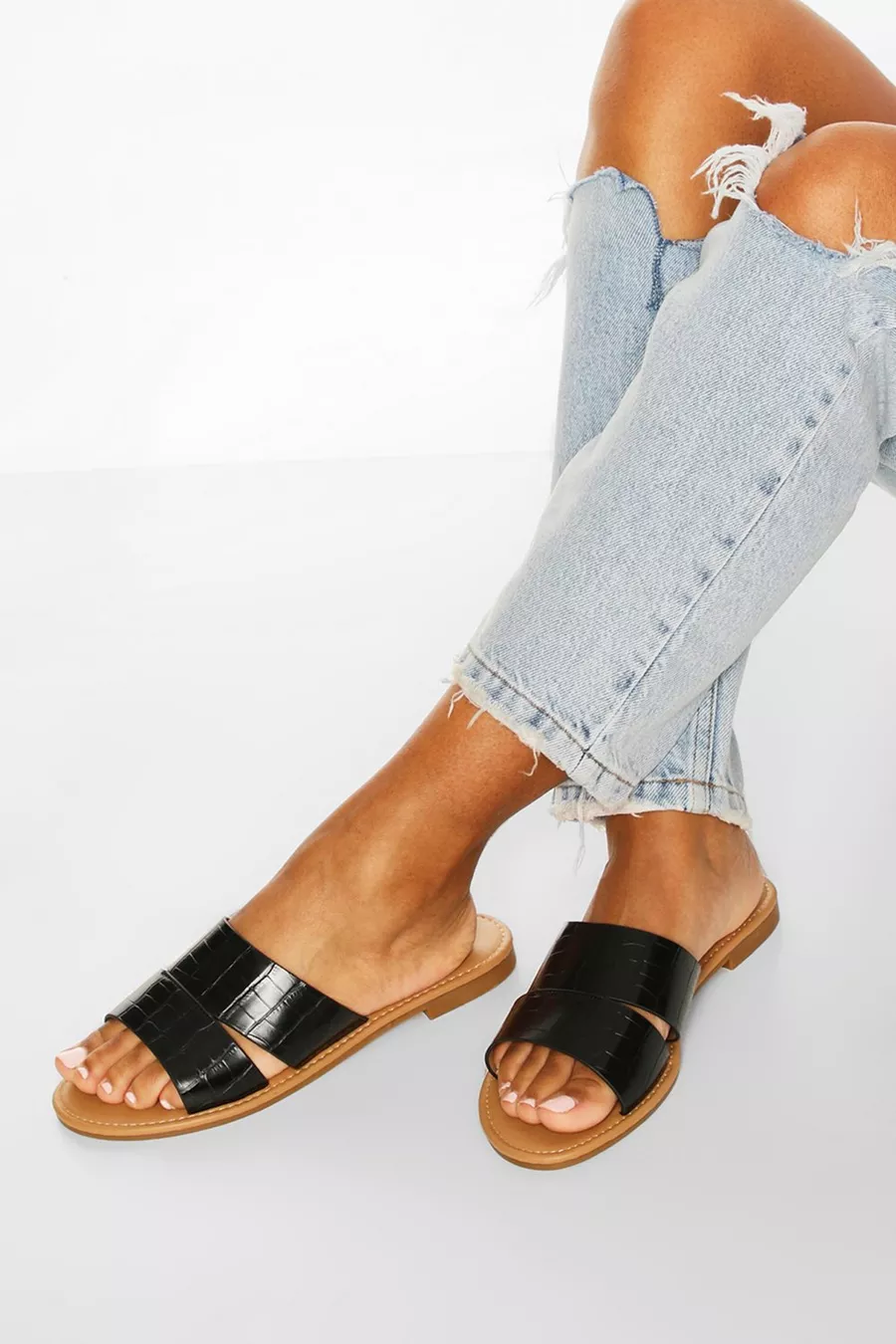 Sliders - add the finishing touch to your iconic summer fits🌸 cover photo collage