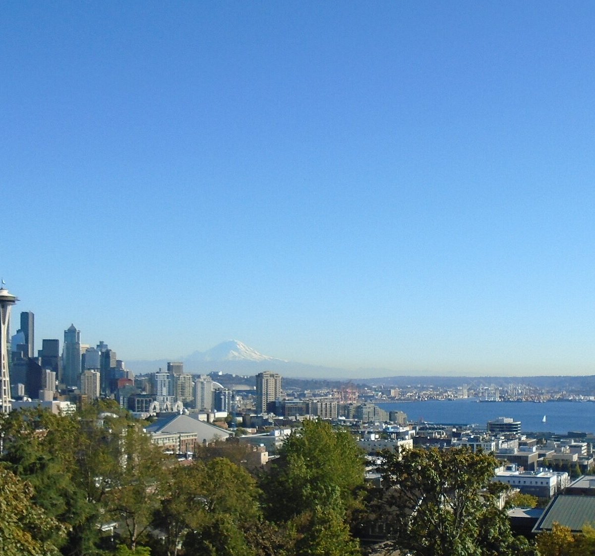 Seattle Stops: My Top Recommendations for Memorable Experiences! cover photo collage