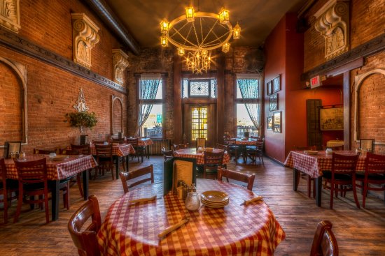 Must-Try Local Eats & Historic Spots in Dubuque cover photo collage