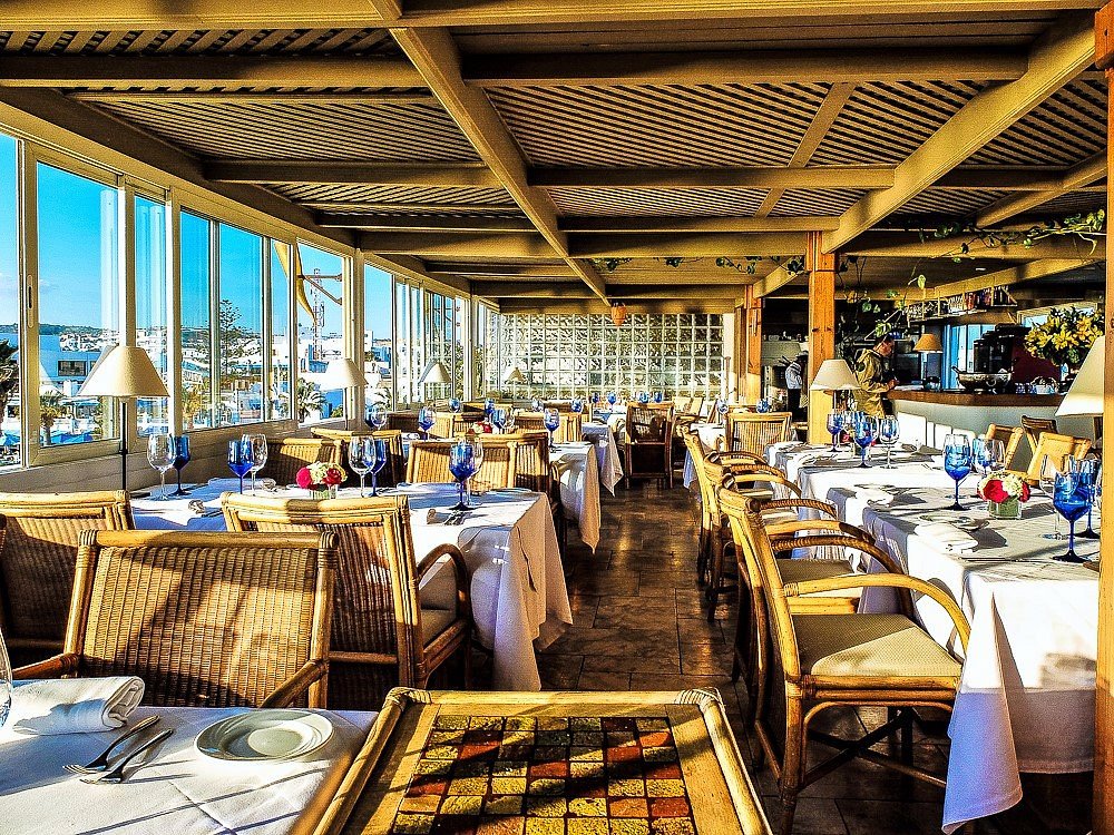 Best Spots and Events in Hammamet for a Group Getaway cover photo collage