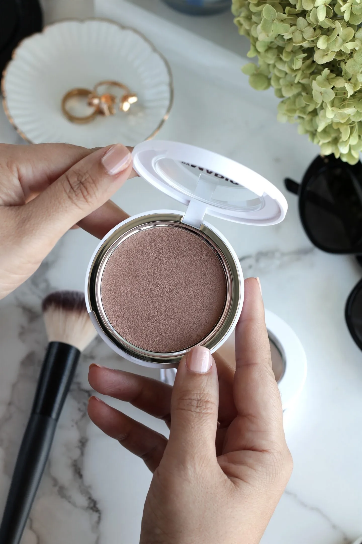 Natural make up must haves cover photo collage