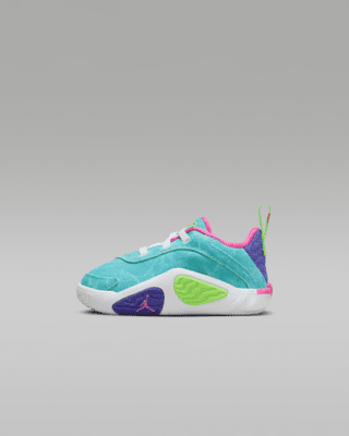 Sepatu anak usia 0-3 tahun cover photo collage