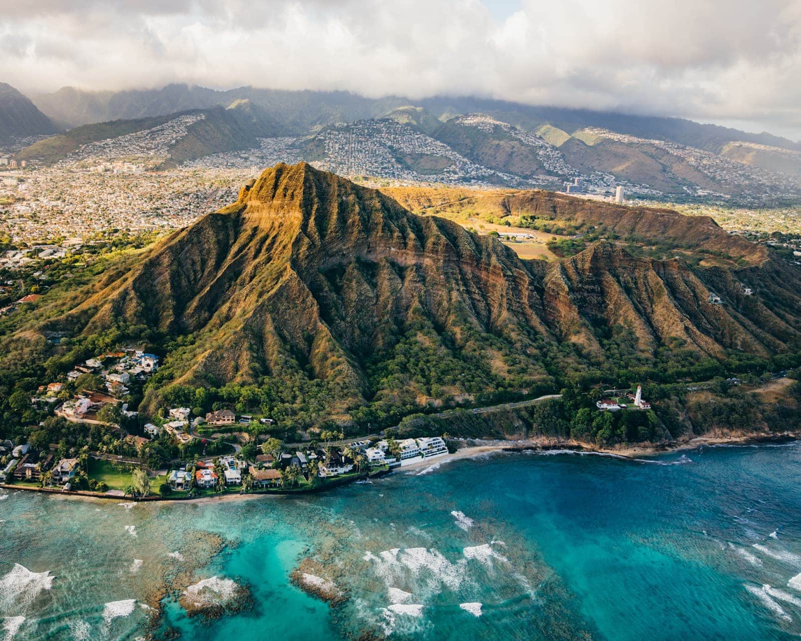 Oahu, Hawaii Travel Tips: Where to Stay, What to Do, What to Eat cover photo collage