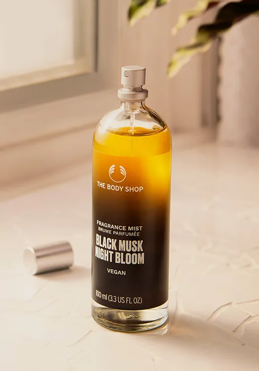 Parfum favorit dari The Body Shop cover photo collage