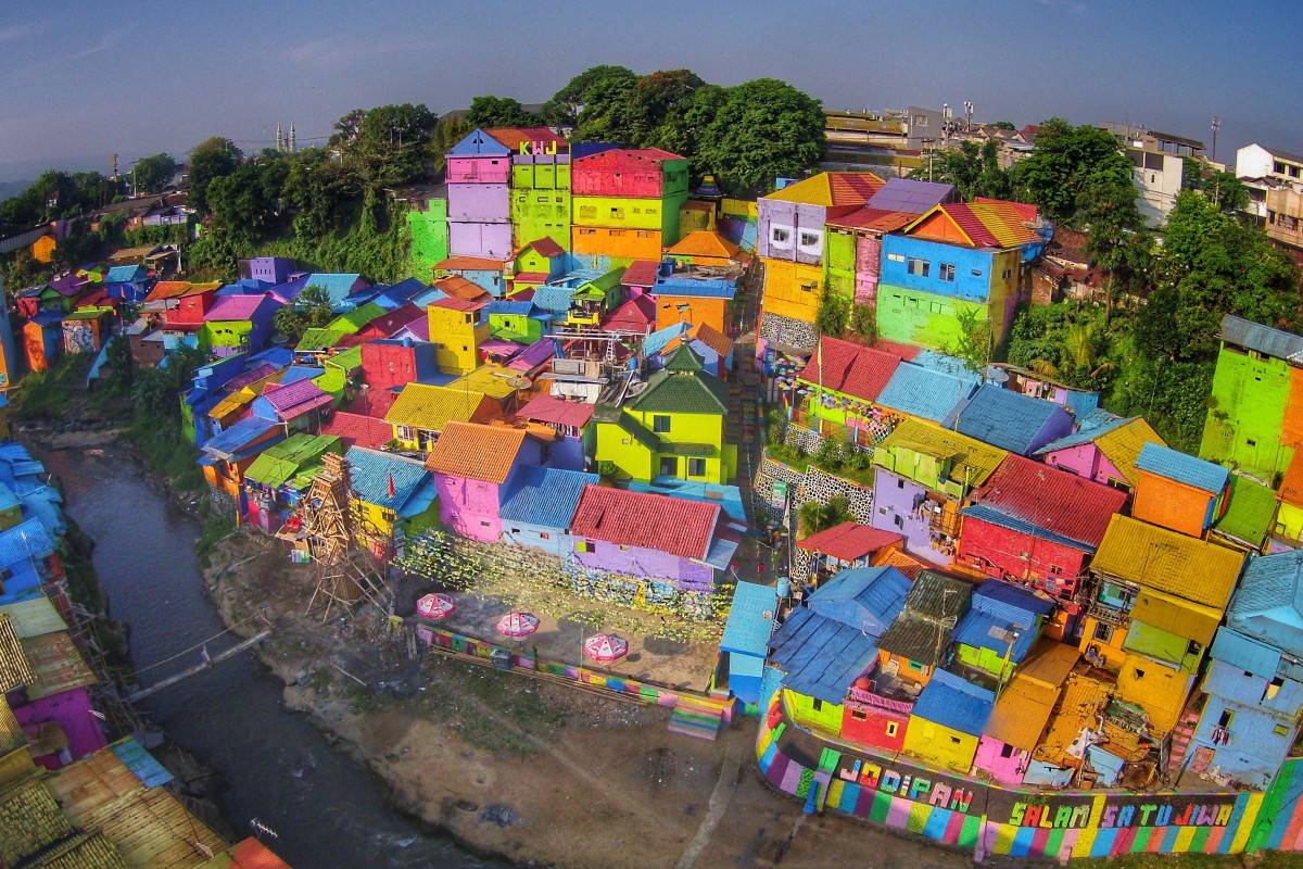 Enjoy a day in Surabaya! cover photo collage