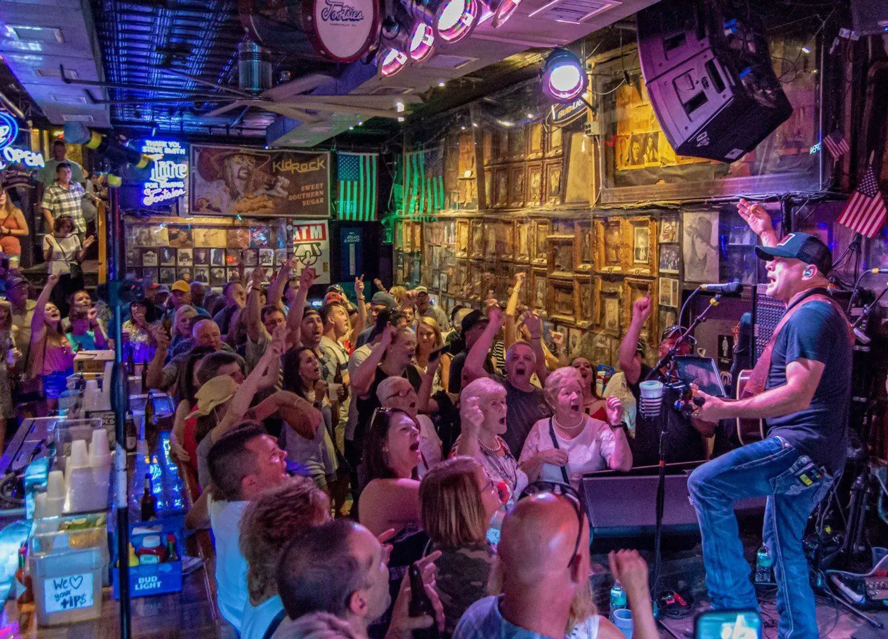 Best Bars to Visit in Nashville for Live Music and a Great Time! cover photo collage