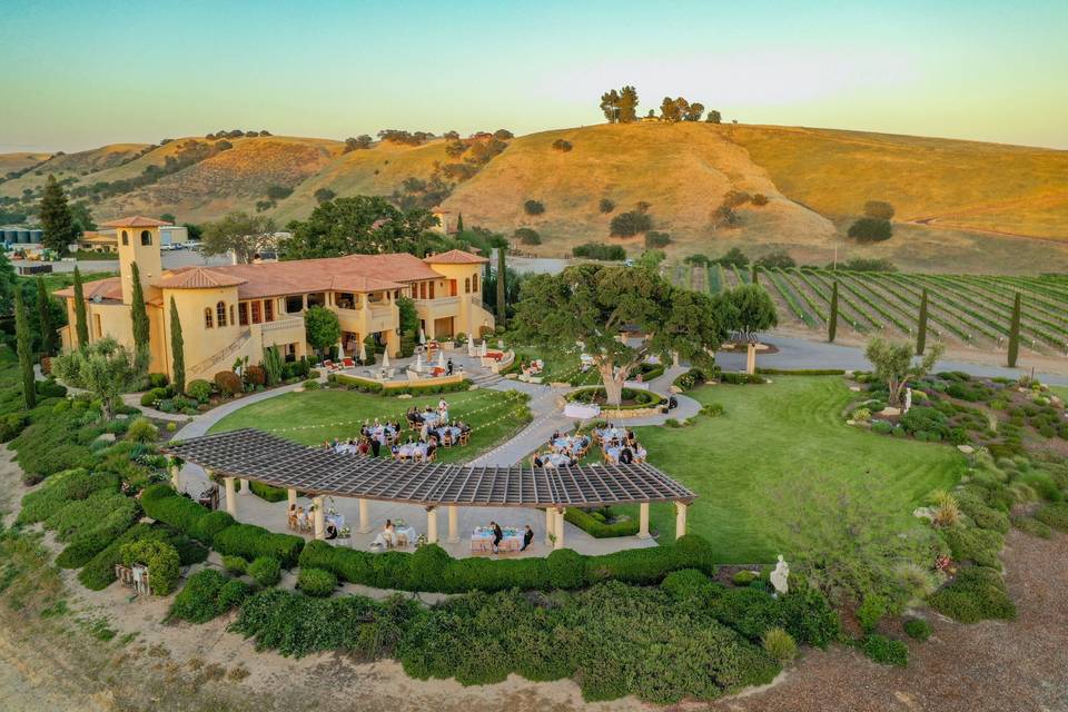 Lunch? These Paso Robles Wineries Have Lunch Waiting for You! cover photo collage