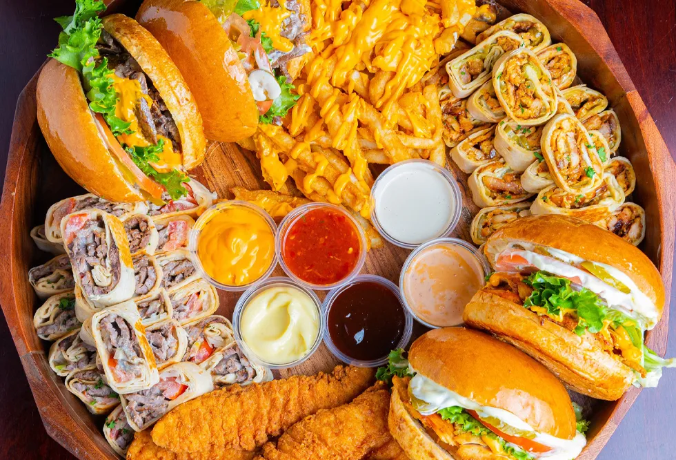 Some of the best Foods and restaurants in Milwaukee (Various Cuisines) cover photo collage