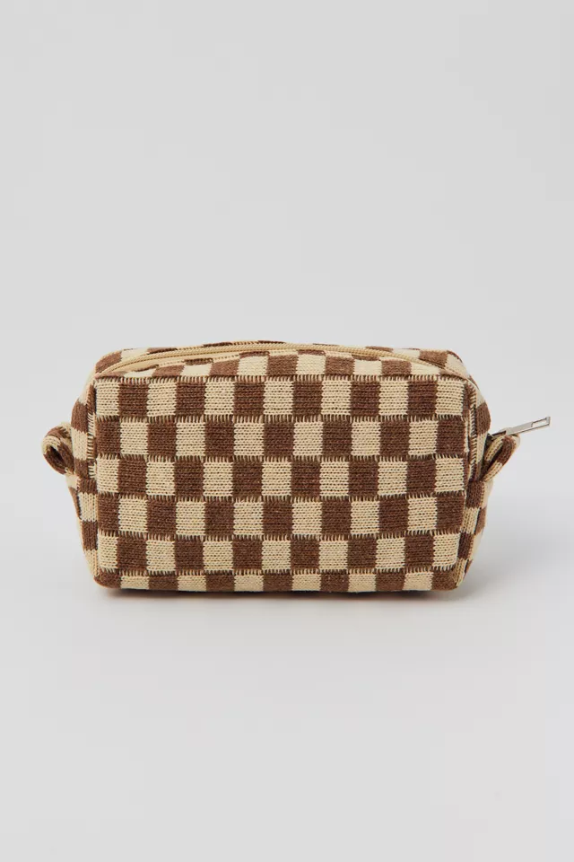 What's in my makeup bag? - Travel Edition cover photo collage