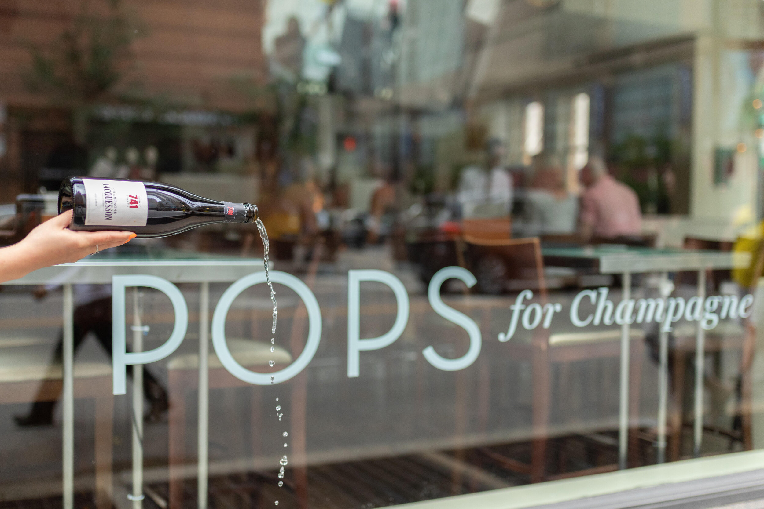 Chicago Wine Bars You Don't Want to Miss cover photo collage