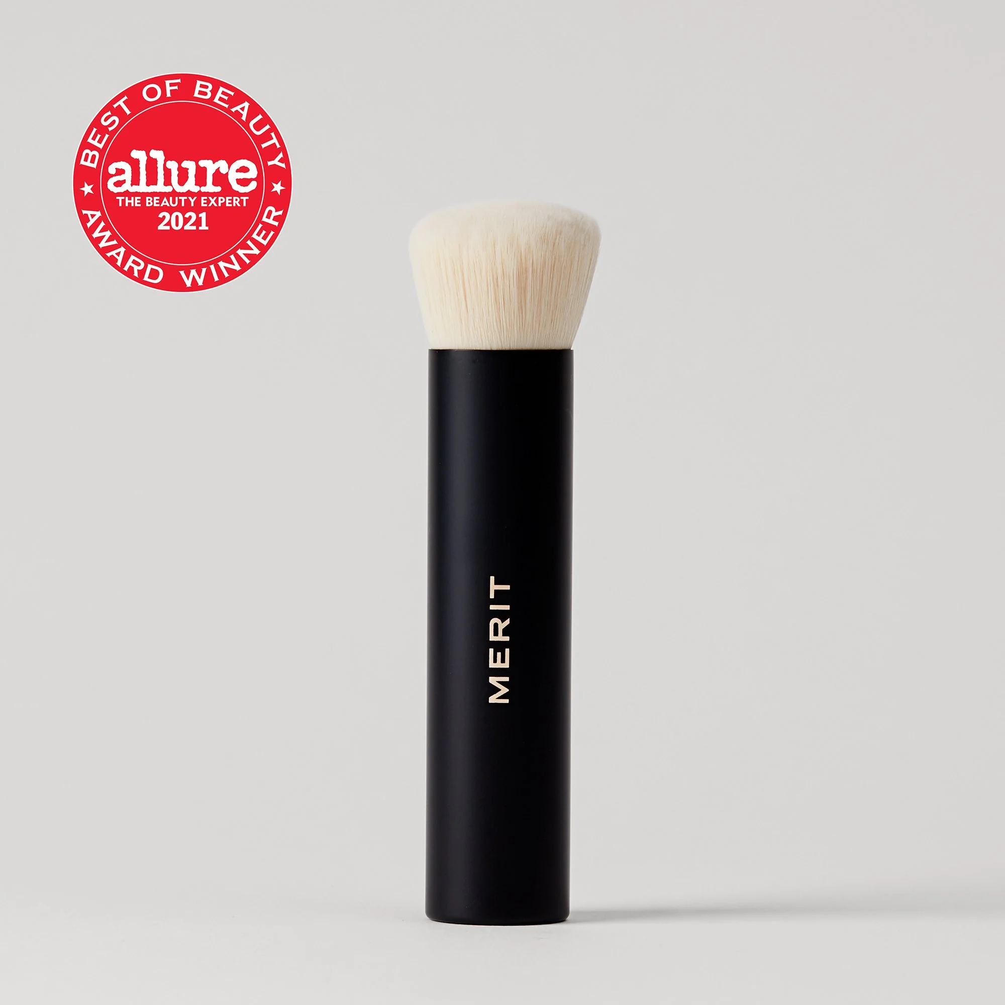 Pro makeup brushes for a FLAWLESS application cover photo collage