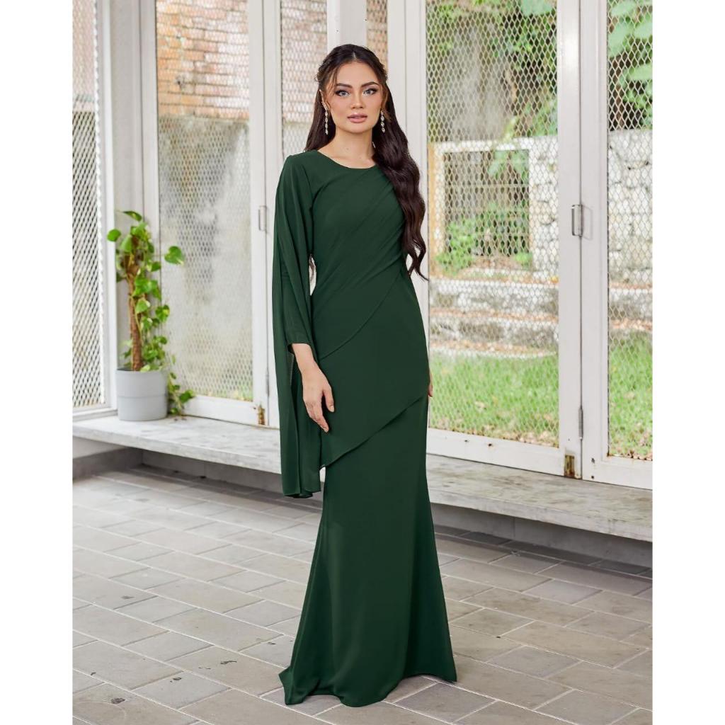 slim fit dress slacks Royal Engagement” Dress in Maxi Length - Emerald Green at Whitesoot