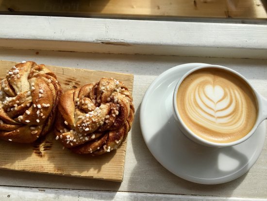 Amsterdam: coffeeshops, cardamom buns, & cravings cover photo collage