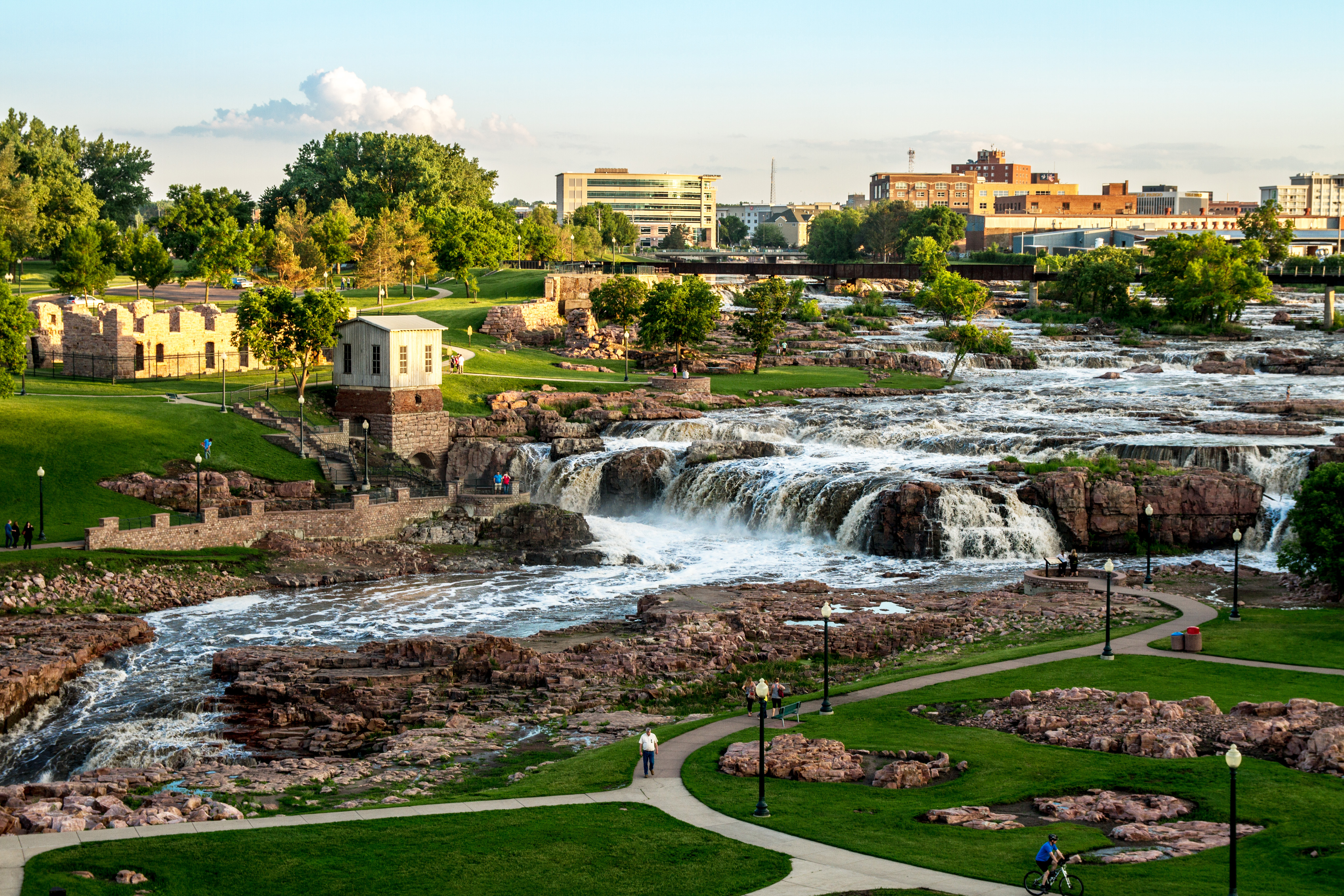 Best Long-Weekend Getaway Spots from South Dakota & the Midwest cover photo collage