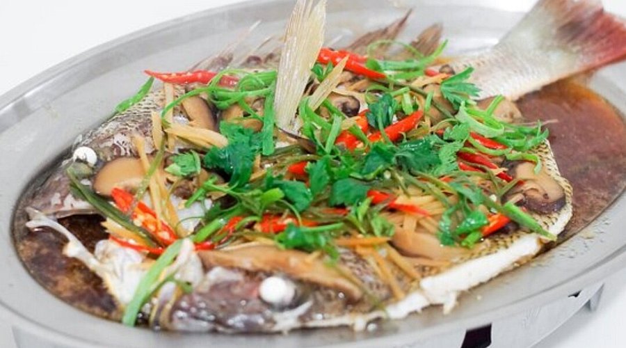 The Best Place to Get Best  Seafood in Batam cover photo collage