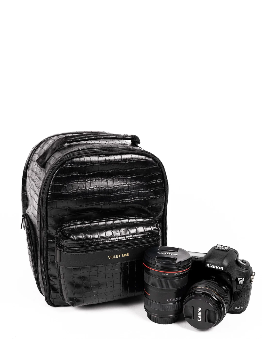 15 Best Chic Camera Bags For Women cover photo collage