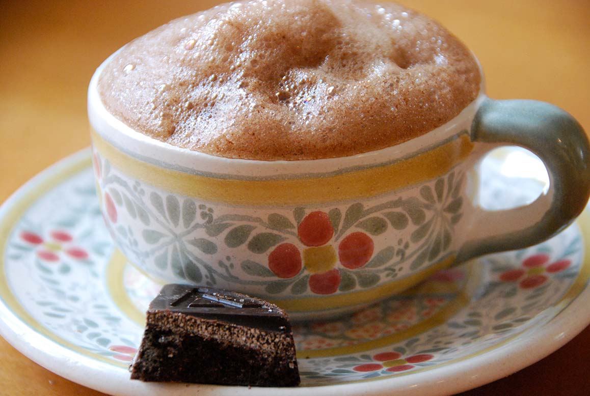 Cozy & comforting autumn beverage recipes cover photo collage