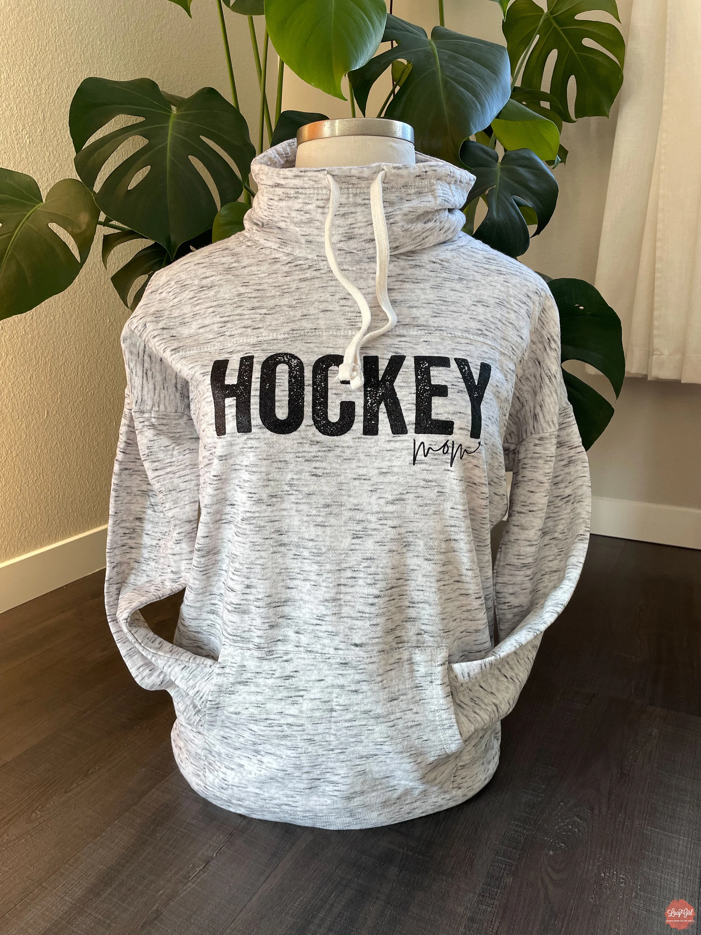 Hockey Mom Playbook: Essential Tips for a Smooth & Fun Season cover photo collage