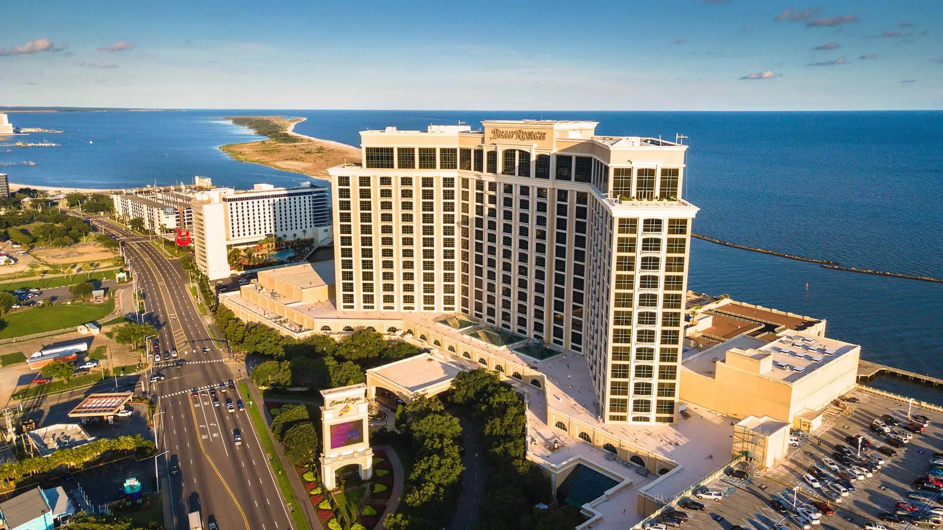 BILOXI, MS | Best places to go in my hometown! cover photo collage