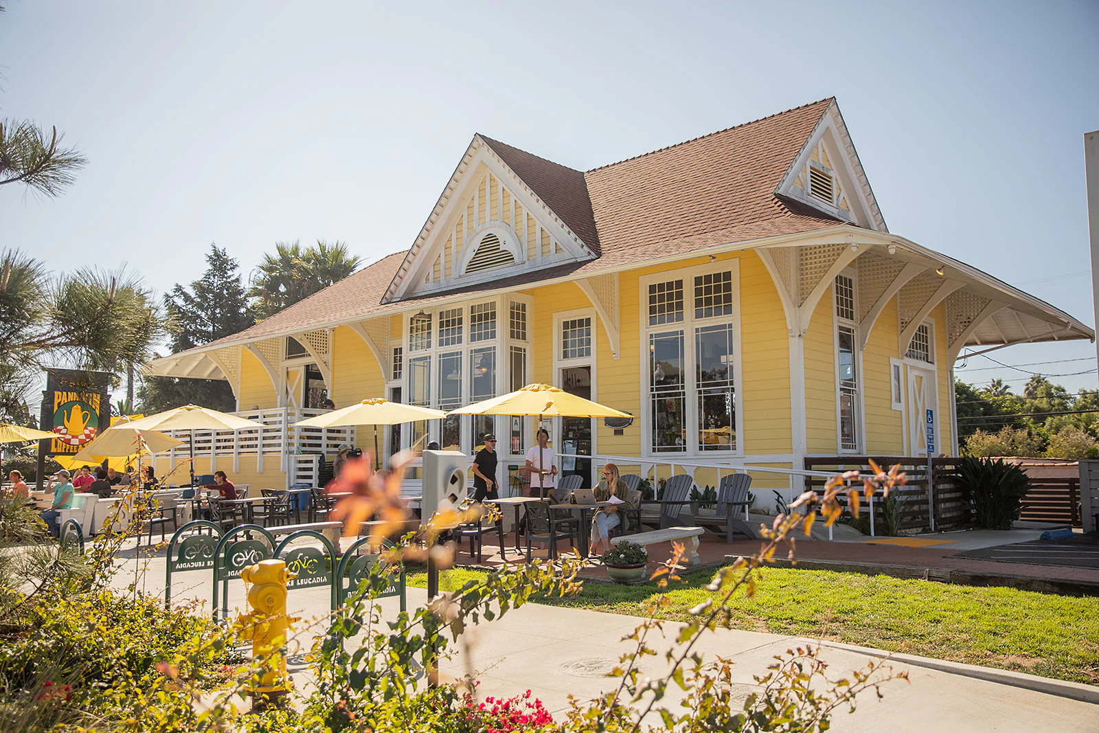 Cafés in San Diego from a local surf girl 🥰🏄🏼‍♀️ cover photo collage