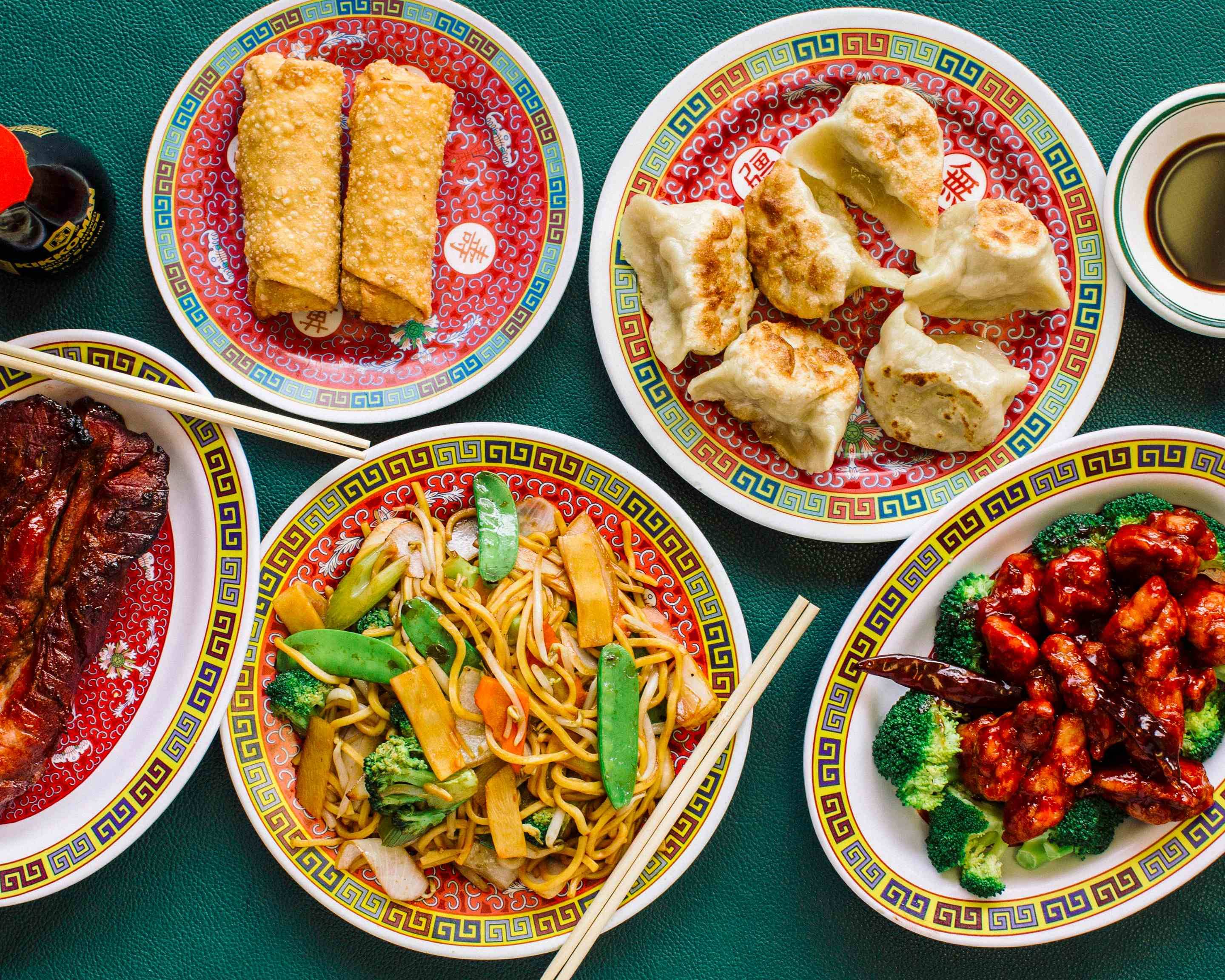 Cheap Eats in Chicago cover photo collage