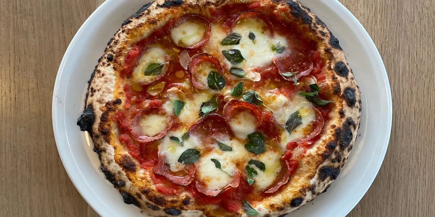 A Foodie's Guide to Des Moines cover photo collage