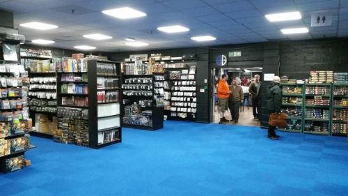 Best Merchants to Purchase from For Warhammer 40,000 cover photo collage