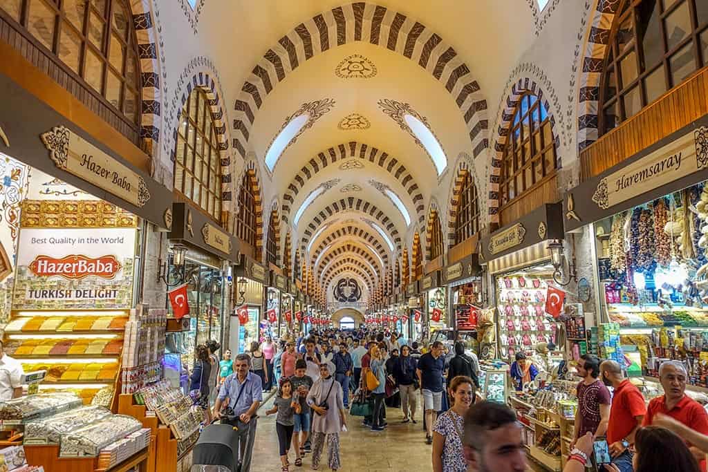 Must visit places in Istanbul cover photo collage