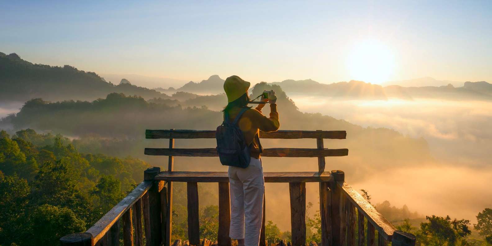 PAI, THAILAND | Guide for Solo Travelers! cover photo collage