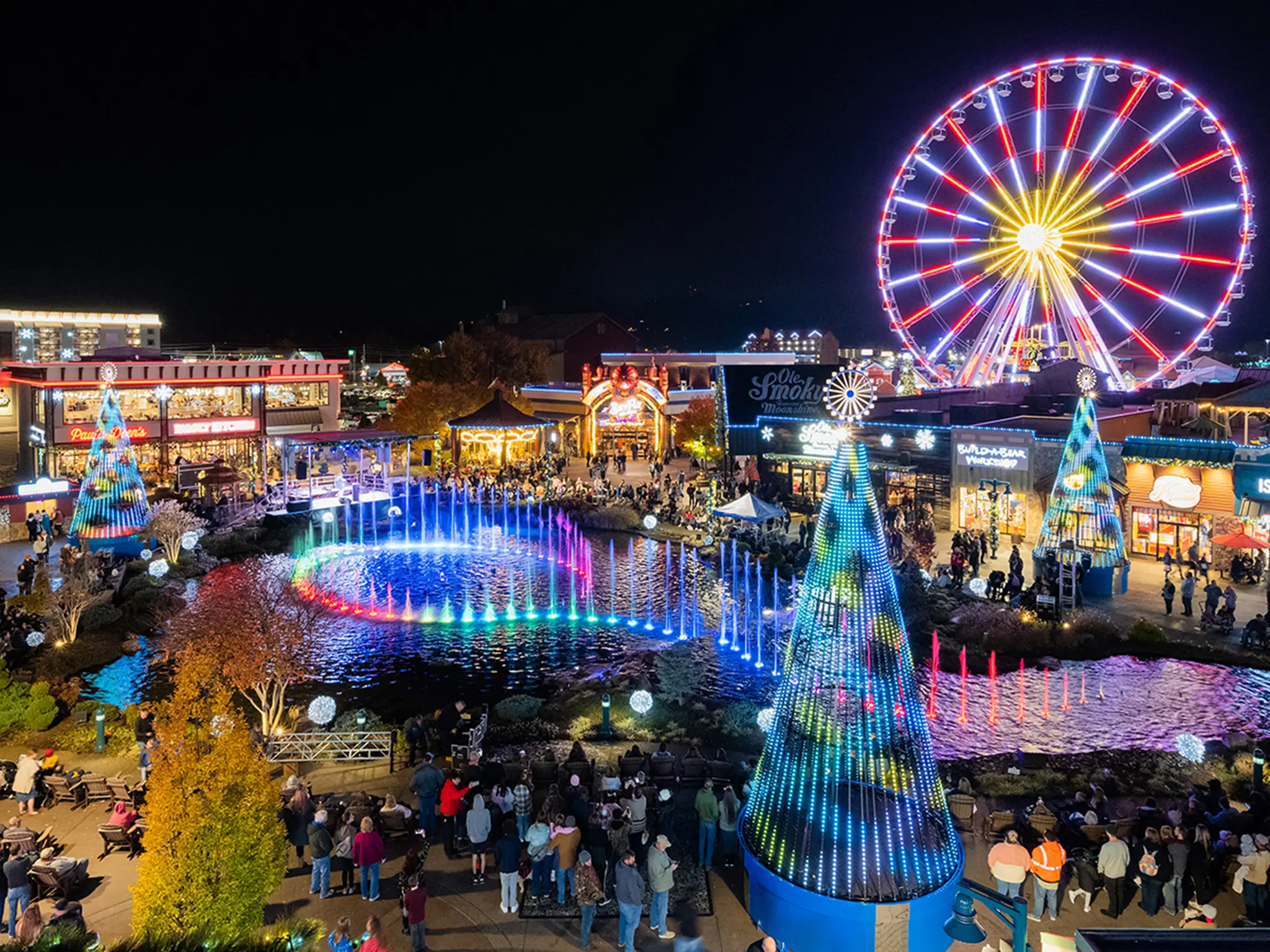 A Good Ol' Gatlinburg Weekend cover photo collage