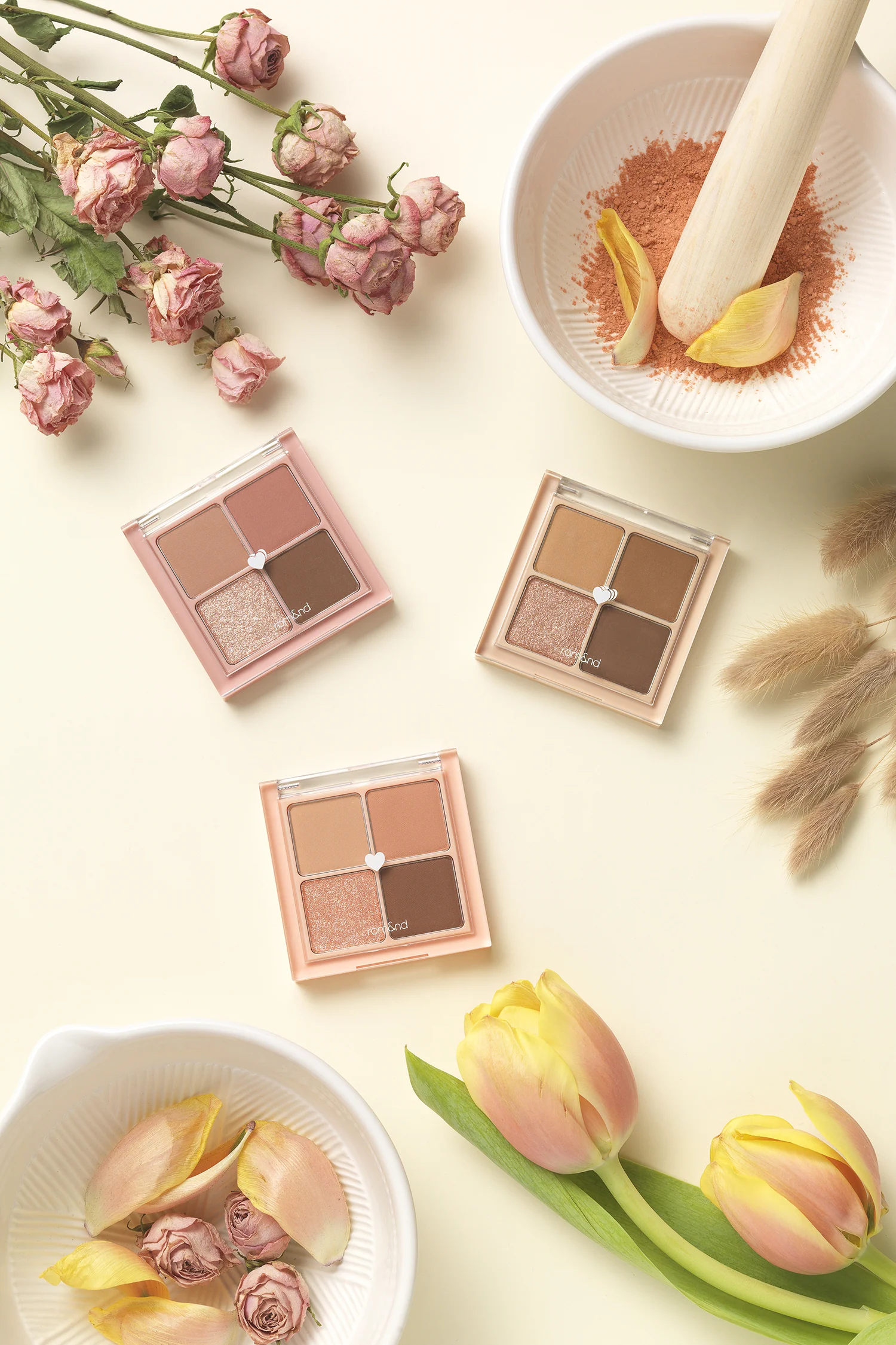 my favourite makeup products⋆·˚ ༘ * cover photo collage
