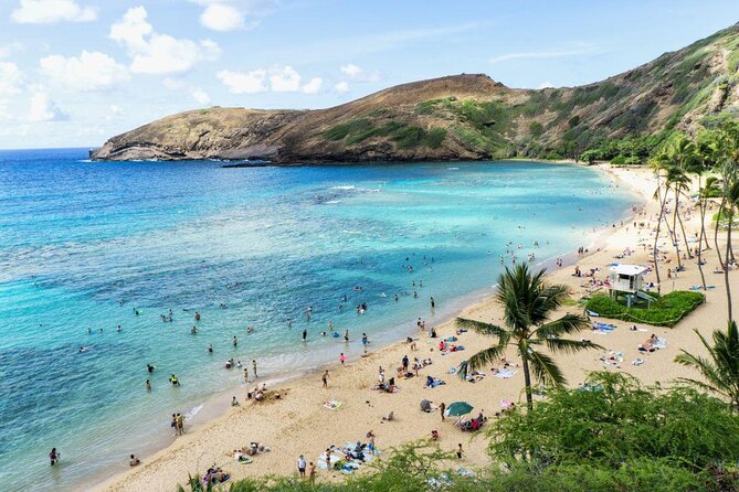 Oahu, Hawaii: Travel Guide cover photo collage