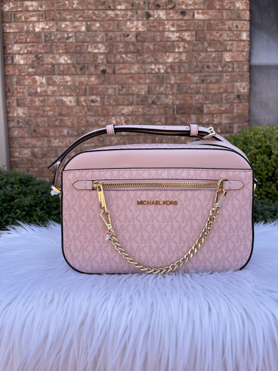 👜 What’s in My Purse: Everyday Must-Haves for a Girl on the Go cover photo collage