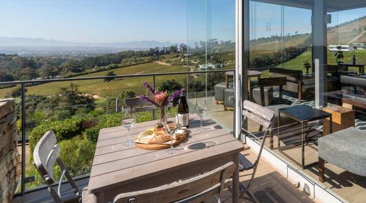 A Wine & Wellness Vacation in Cape Town | Your DTS Bestie Itinerary cover photo collage