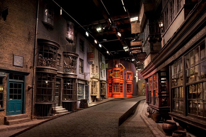 Harry Potter spots in London for fans to visit cover photo collage