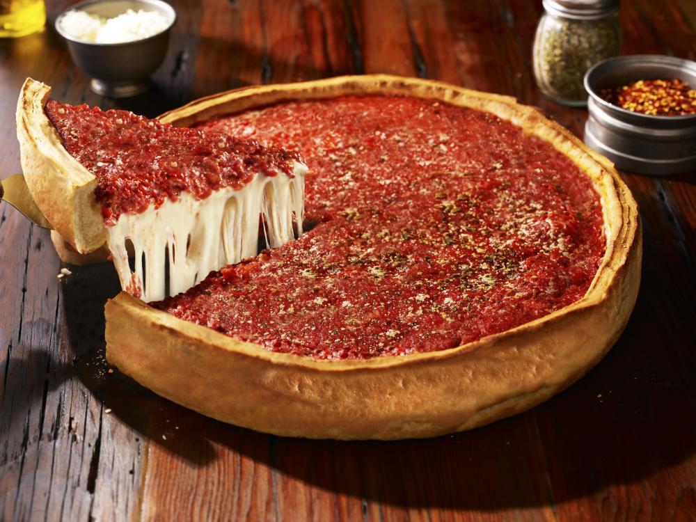 Pizza you need to try in Chicago cover photo collage