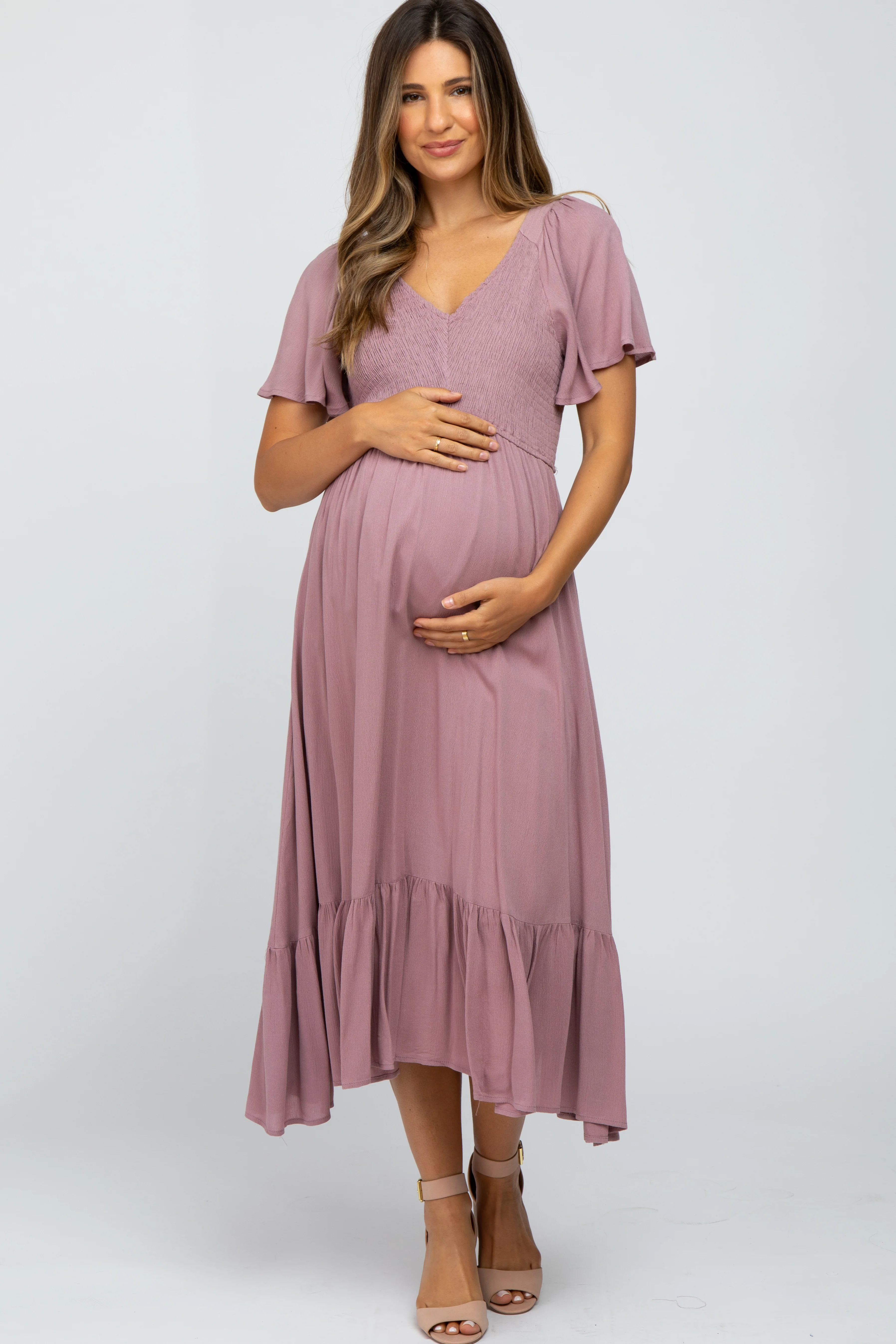 Neutral Baby Shower Dress Ideas for Mom to Be cover photo collage