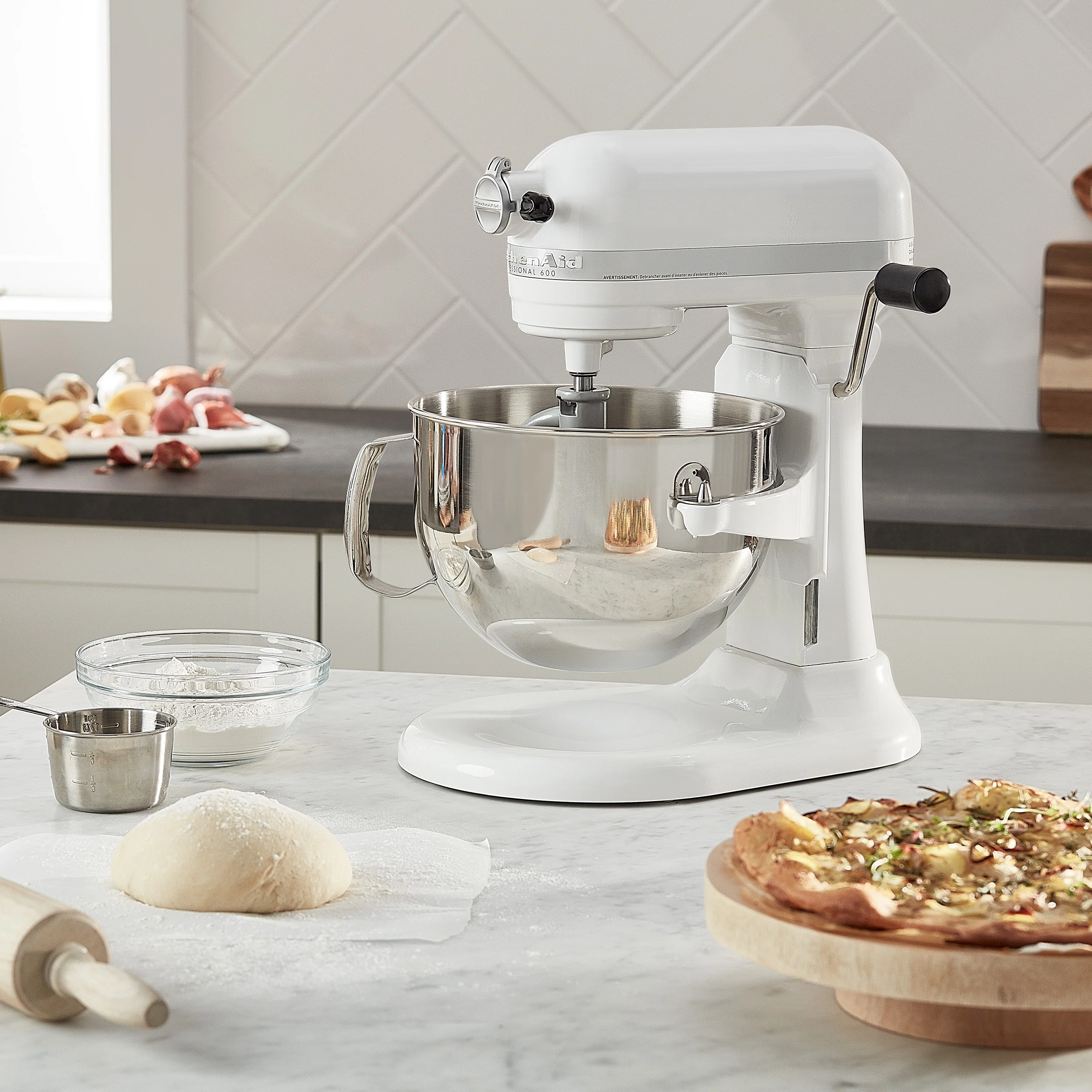 Best Cake Decorating Tools cover photo collage