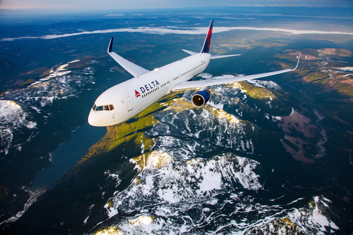 How to Make Your Flight More Eco-Friendly ✈️ cover photo collage